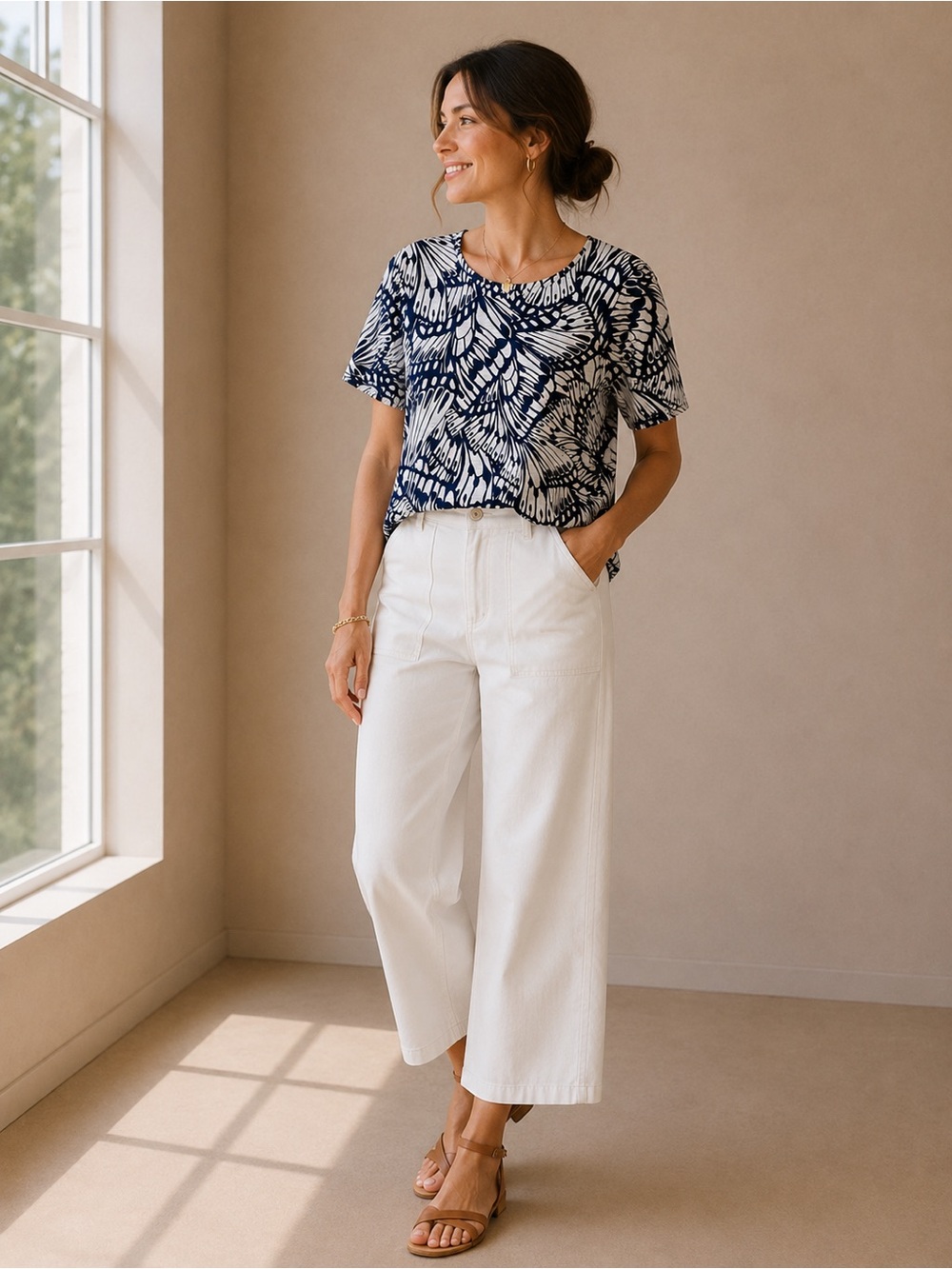 Chico's Navy & White Butterfly Wing Print Short Sleeve Tee